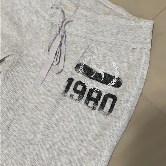 Pink Sweats - Picture 2 of 5